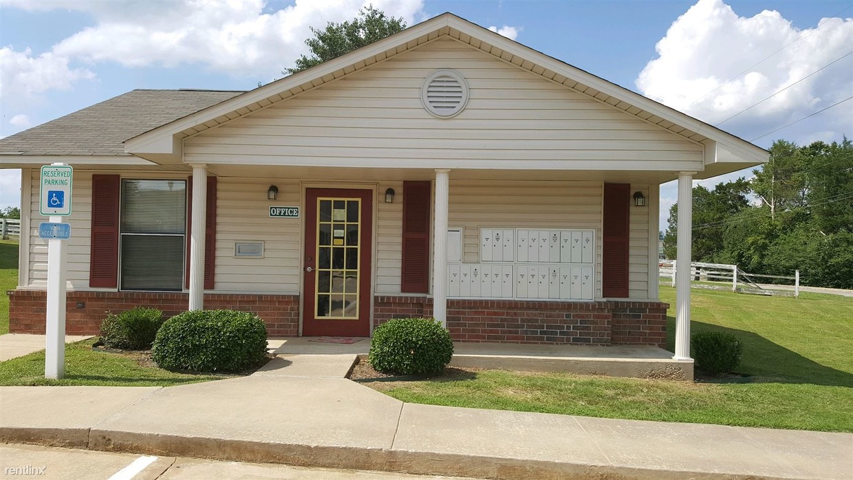 Primary Photo - 3 br, 1 bath Apartment - GardenWalk of Ozark