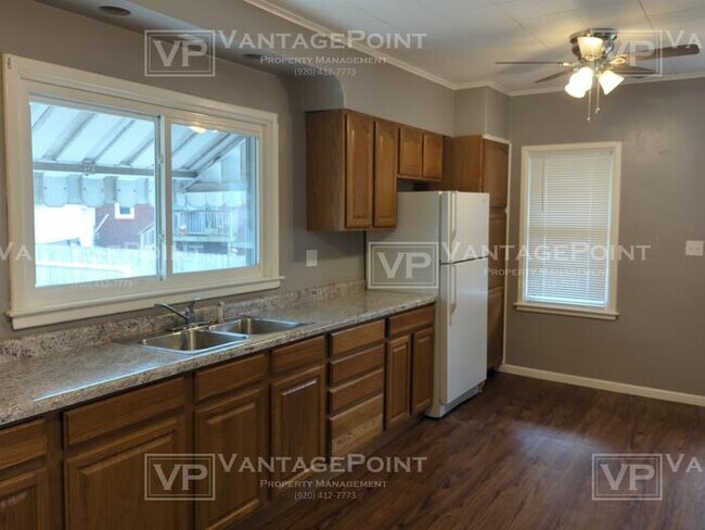 Building Photo - - Two Rivers House For Rent –