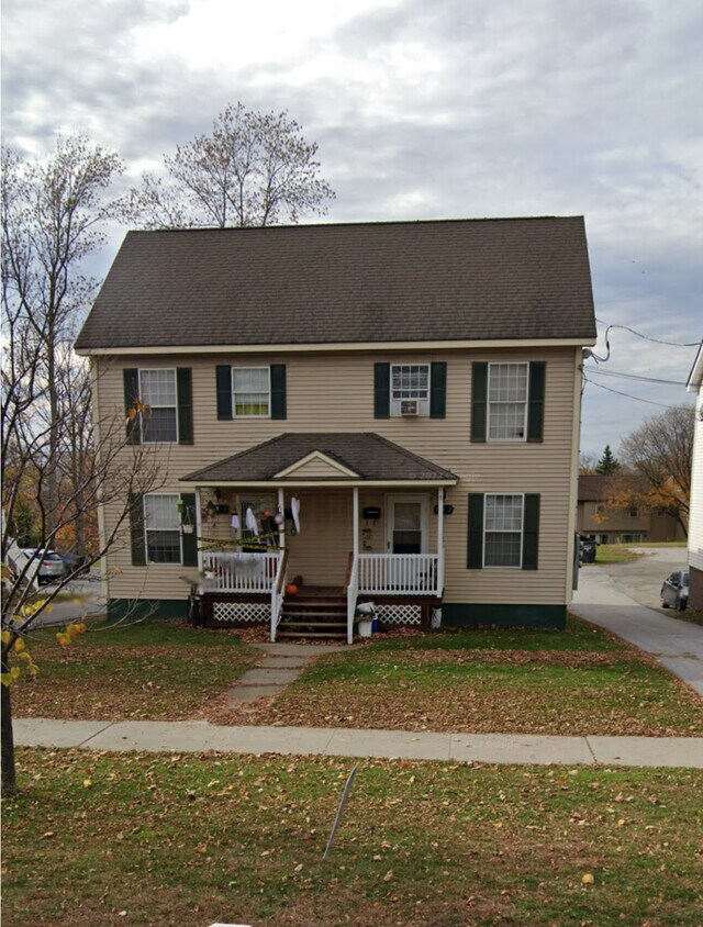 Primary Photo - 168 N Main St