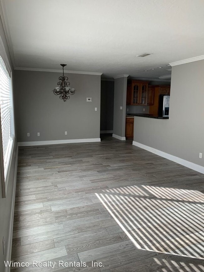 Building Photo - 3 br, 3 bath House - 353 Sudduth Circle