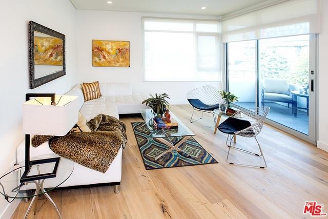 Foto principal - 938 N Orange Grove Ave