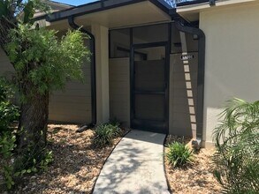 Building Photo - 13391 Fox Chapel Ct