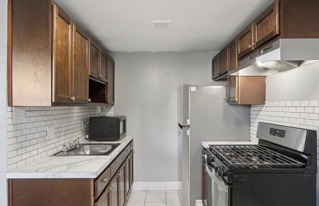 Interior Photo - Blackwood Gardens