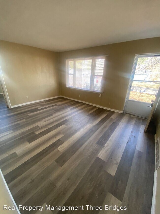Foto del edificio - 3 br, 1 bath House - 9871 Lorna Lane