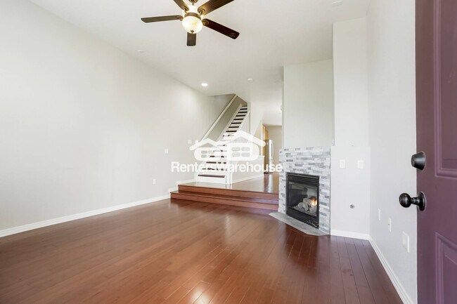 Foto del edificio - 9416 Ashbury Cir