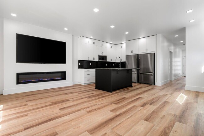 Foto del edificio - 1592 Walnut Alley