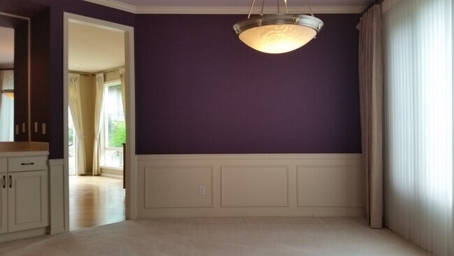 Foto del edificio - Exceptional 3 Bed, 2.5 bath in Sammamish w...