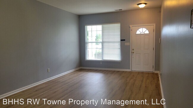 Foto del edificio - 3 br, 2.5 bath House - 3805 Braswell Circle