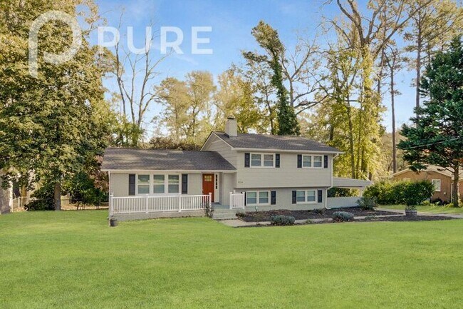 Building Photo - 4719 Forestdale Rd
