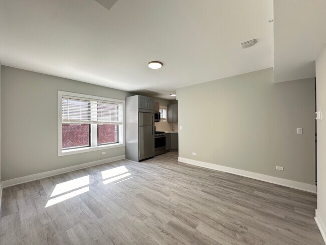 Building Photo - 1134 Oak