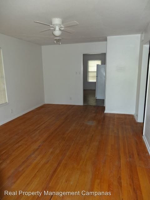Building Photo - 3 br, 1 bath House - 4611 Hershey Drive