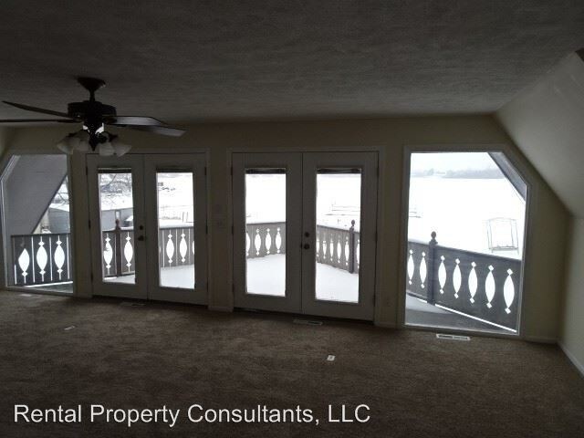 Foto del edificio - 4 br, 2 bath House - 363 W. Lake St.