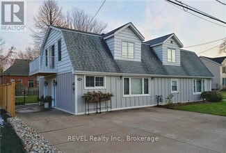 Building Photo - 478 Gate St