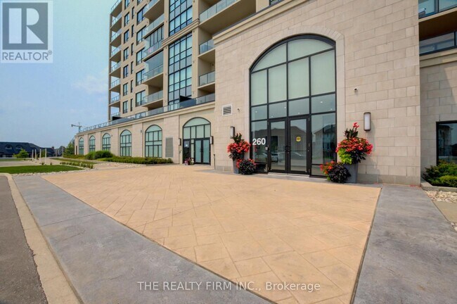 Photo du bâtiment - 240 Villagewalk Blvd