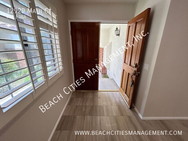 Foto del edificio - Beautiful 4 bedroom, 2.5 bath with Central...