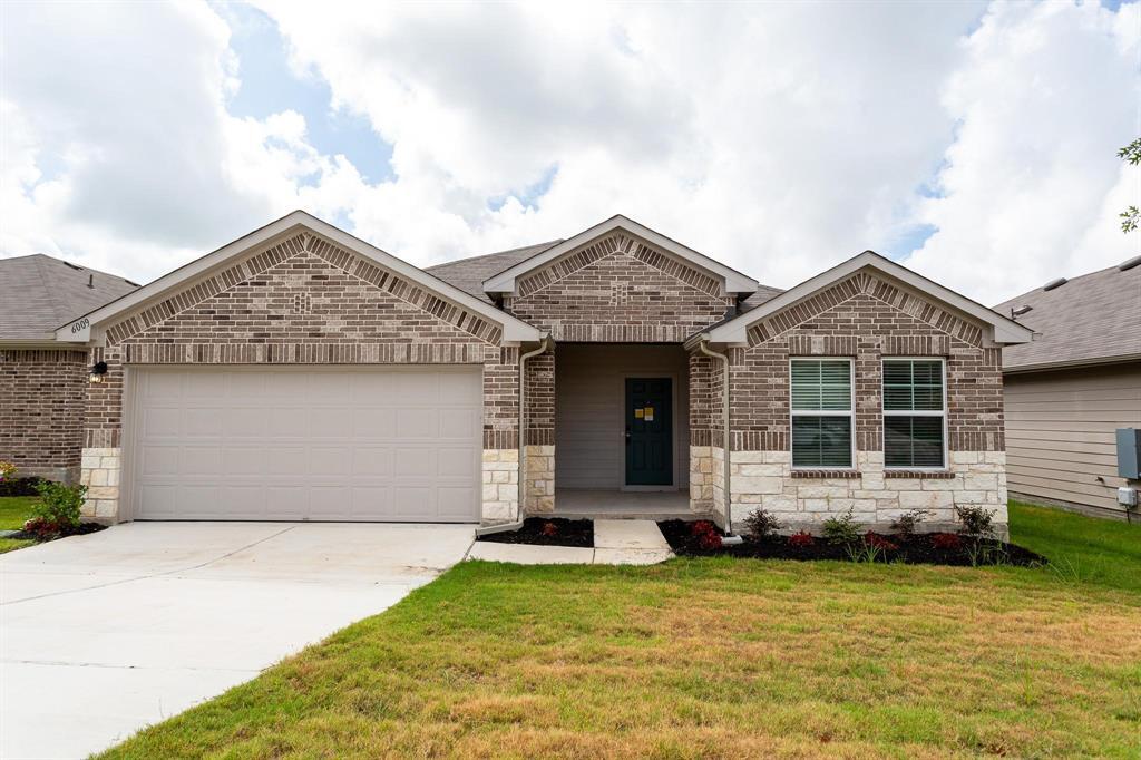 Foto principal - 6009 Ronee Leah Dr