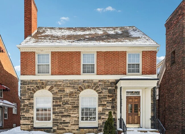 Vista frontal - 3653 Winchell Rd