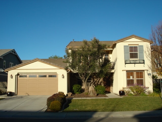 Building Photo - LARGE ROCKLIN HOME WITH 6 BED,  4 FULL BAT...