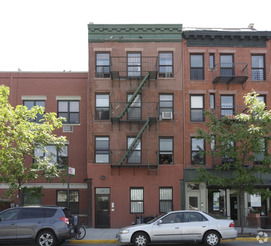 Foto del edificio - 143 Columbia St