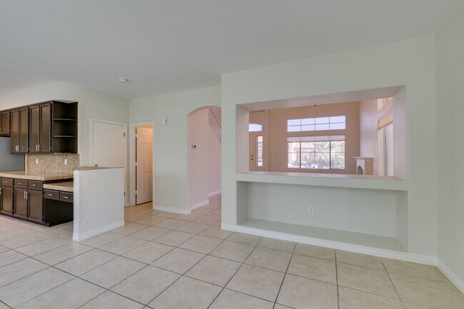 Foto del edificio - Immaculate 3 bedroom house with a Loft in ...