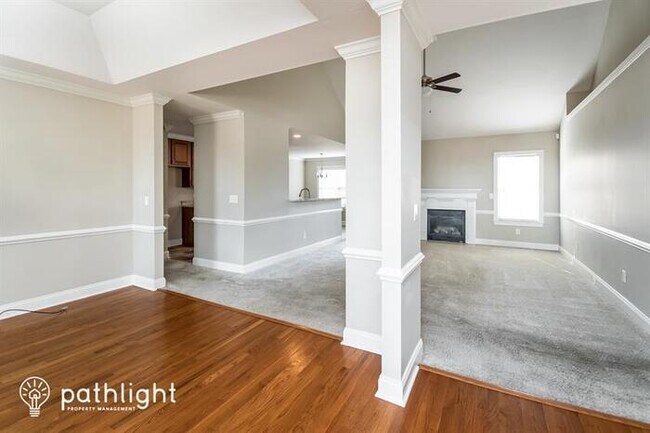 Building Photo - 364 Summit Hill, Columbia, SC, 29229