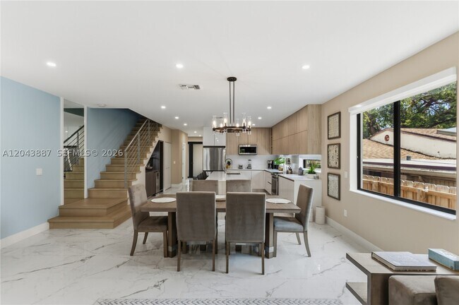 Foto del edificio - 809 SW 10th St