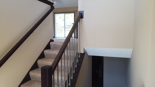 Building Photo - 6778 Gaillardia Dr NW