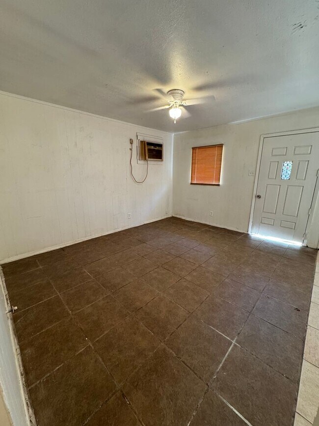 Foto del edificio - Cute 2 bedroom home in Caddo Heights
