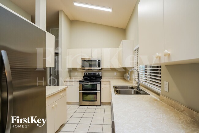 Foto del edificio - 1506 SE 19th Terrace