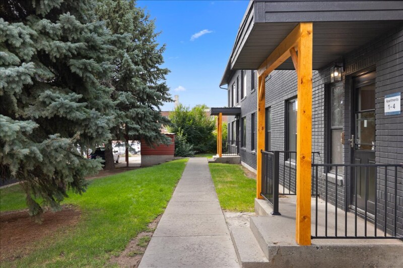 Foto principal - 420 Lordwith Dr