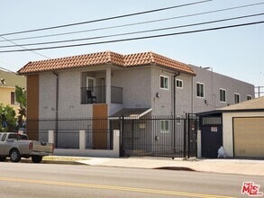 Building Photo - 2422 Venice Blvd.
