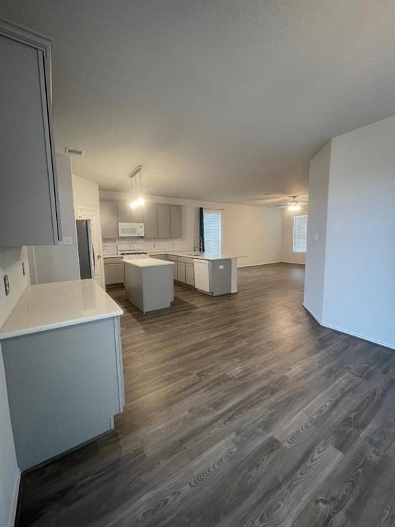 Foto del edificio - 17707 Chartertree Ln