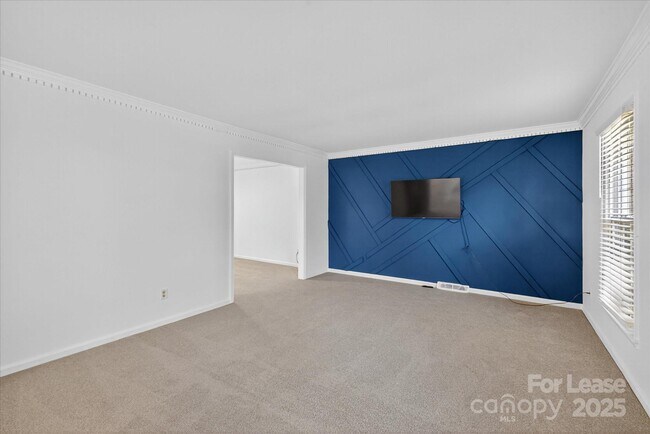 Foto del edificio - 10917 Blue Heron Dr