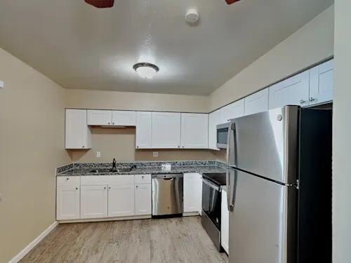 Foto del edificio - 9175 Lander St