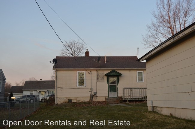 Building Photo - 2 br, 1 bath House - 313 Lewis St