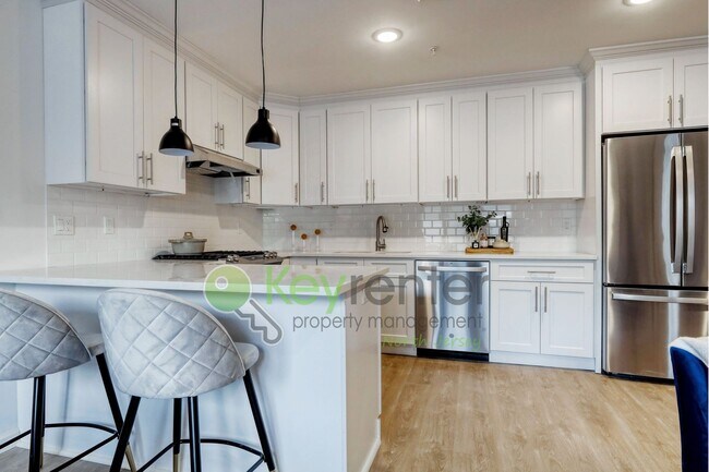 Foto del edificio - Modern New Construction 2 Bedroom Townhome with Garage & Driveway — First Occupancy!