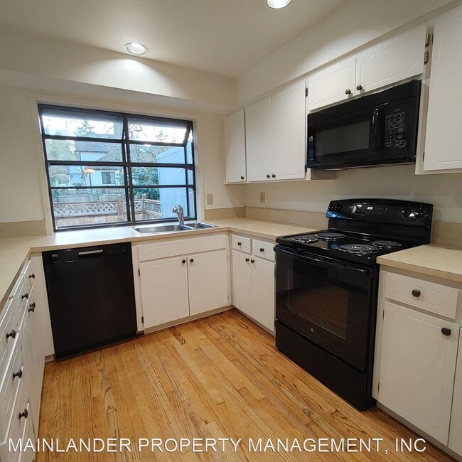 Building Photo - 3 br, 2 bath House - 4396 WOODSIDE CIRCLE