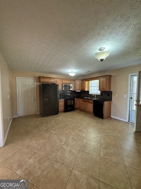 Foto del edificio - 238 Hidden Meadows Dr