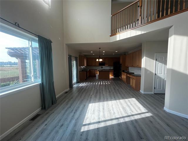 Building Photo - 8121 Raspberry Dr
