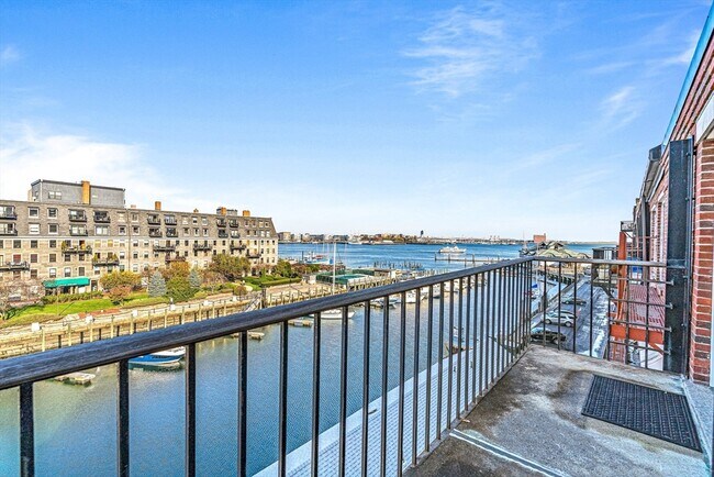 Foto del edificio - 33 Commercial Wharf
