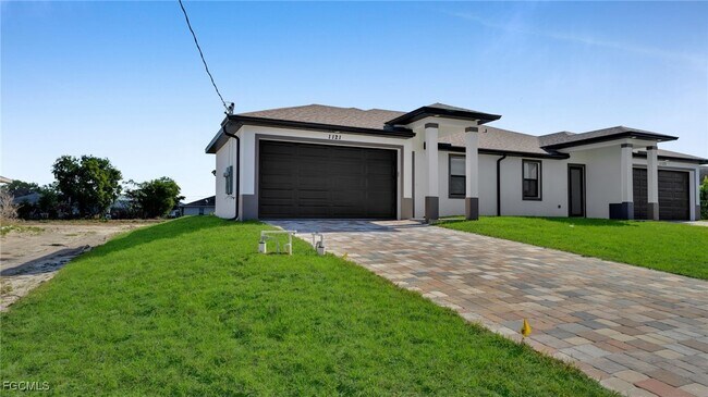 Foto del edificio - 1121 Hightower Ave S