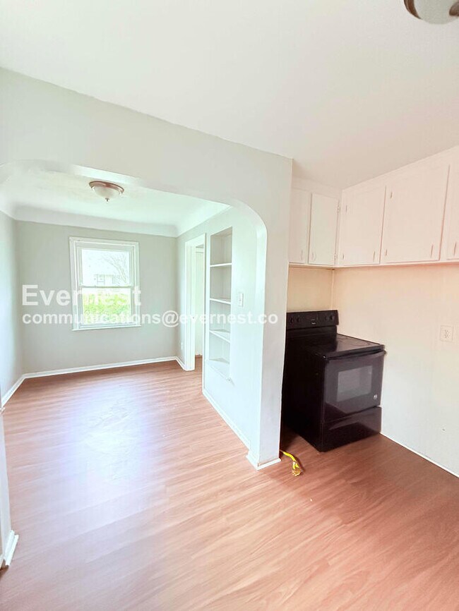 Foto del edificio - 19180 Trinity St