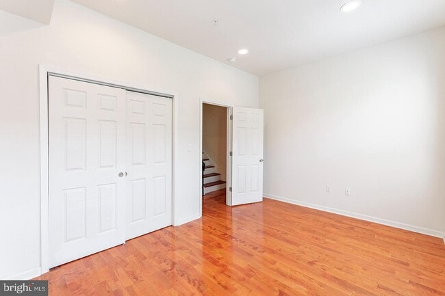 Building Photo - 1241 S 15th St