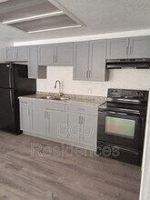 Building Photo - 11412 Mussel Dr