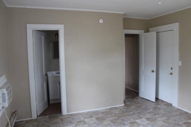 Building Photo - Coming Soon!!!! Cabin in Bonifay, FL