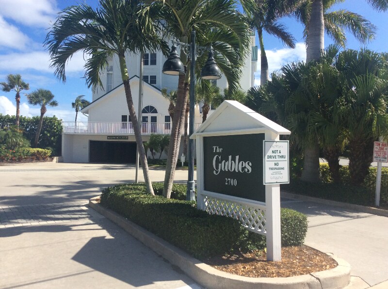 Foto del edificio - 2700 Ocean Dr