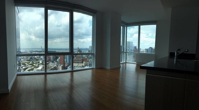 Building Photo - 65-67 Rockwell Pl