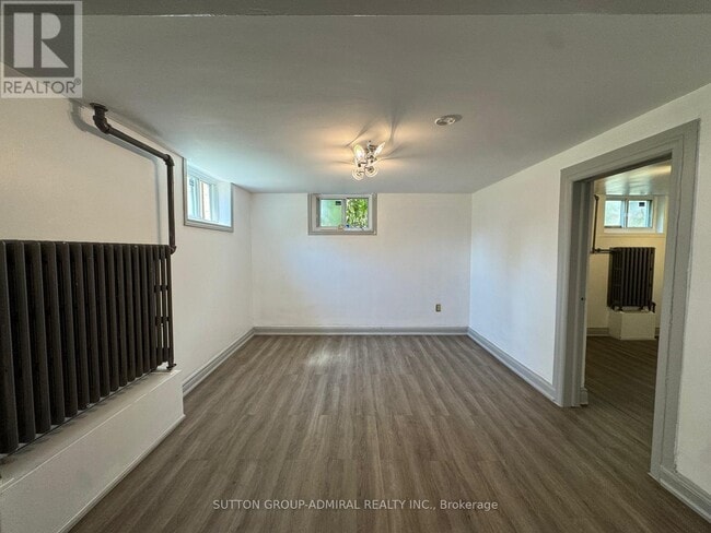 Building Photo - 618 Browns Line