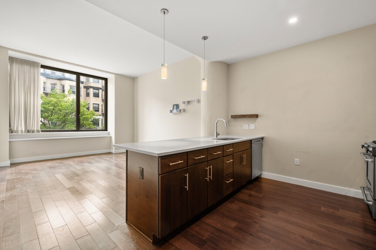 Foto principal - 43 Westland Ave