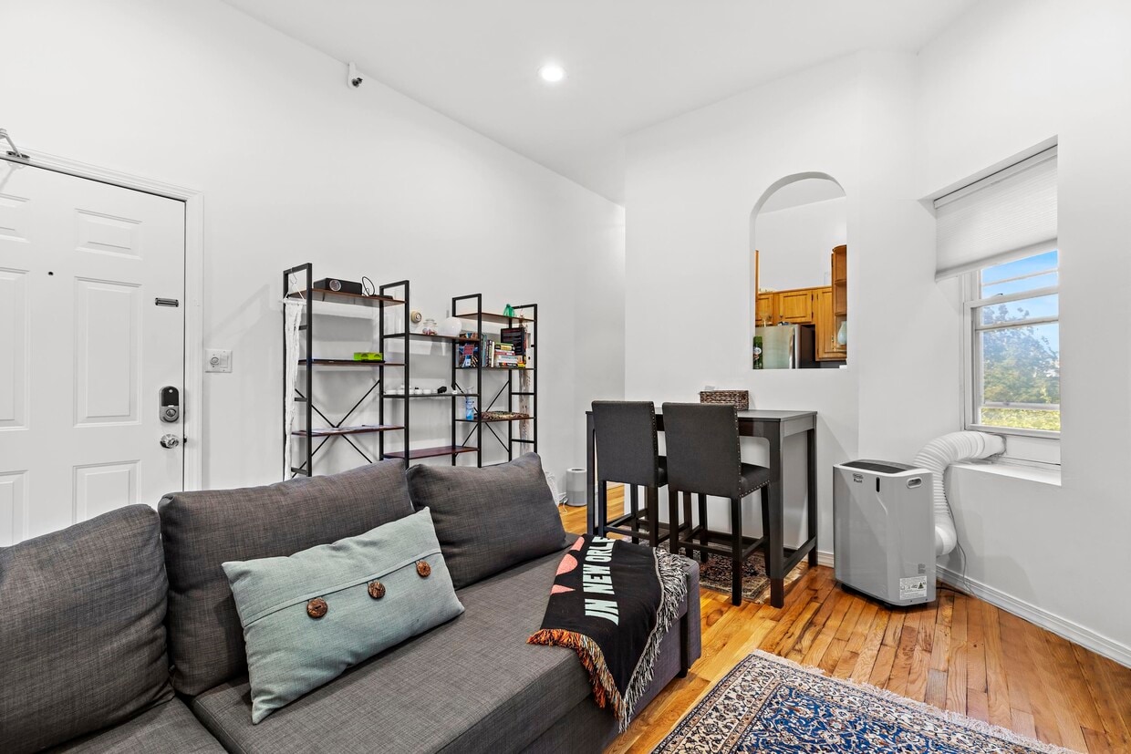 Foto principal - 57 St Pauls Ave